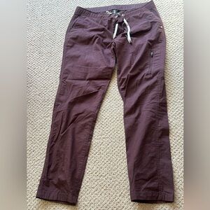 VUORI Womens Ripstop pants L